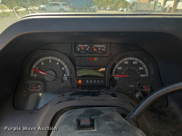 image for item EV5405 2012 Ford E350 van