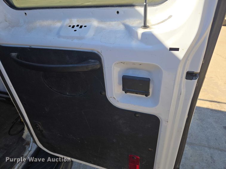 image for item EV5405 2012 Ford E350 van