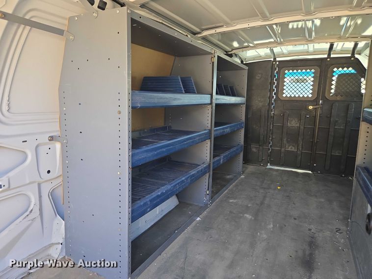 image for item EV5405 2012 Ford E350 van