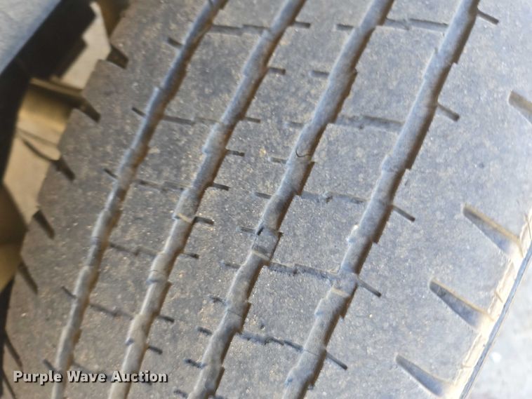 image for item EV5405 2012 Ford E350 van