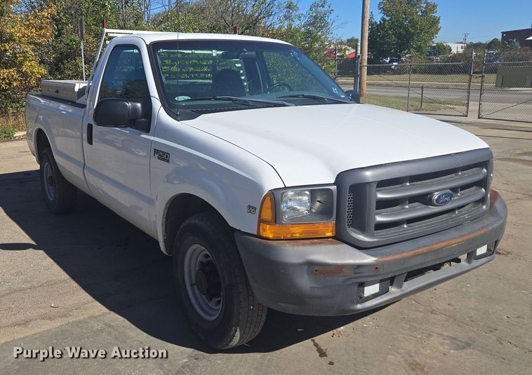 image for item EV5406 1999 Ford F250 pickup truck