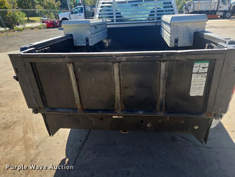 image for item EV5406 1999 Ford F250 pickup truck