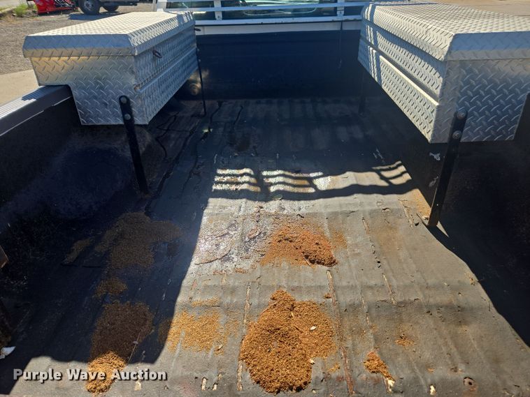 image for item EV5406 1999 Ford F250 pickup truck