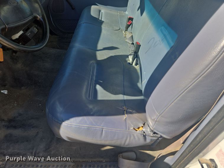 image for item EV5406 1999 Ford F250 pickup truck