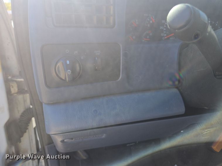 image for item EV5406 1999 Ford F250 pickup truck