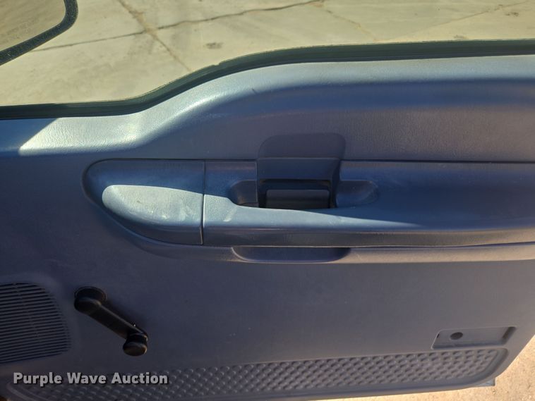 image for item EV5406 1999 Ford F250 pickup truck