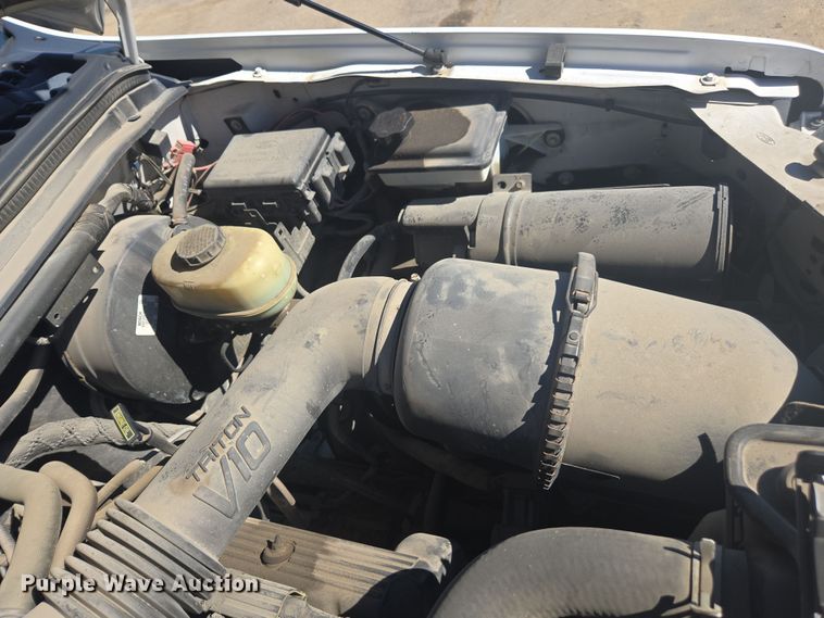 image for item EV5406 1999 Ford F250 pickup truck