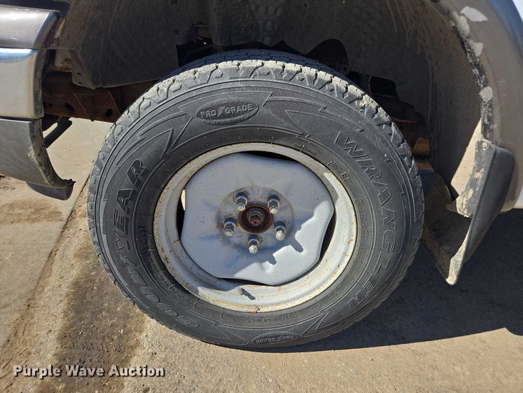 image for item EV5408 2002 Ford F150 SuperCab pickup truck