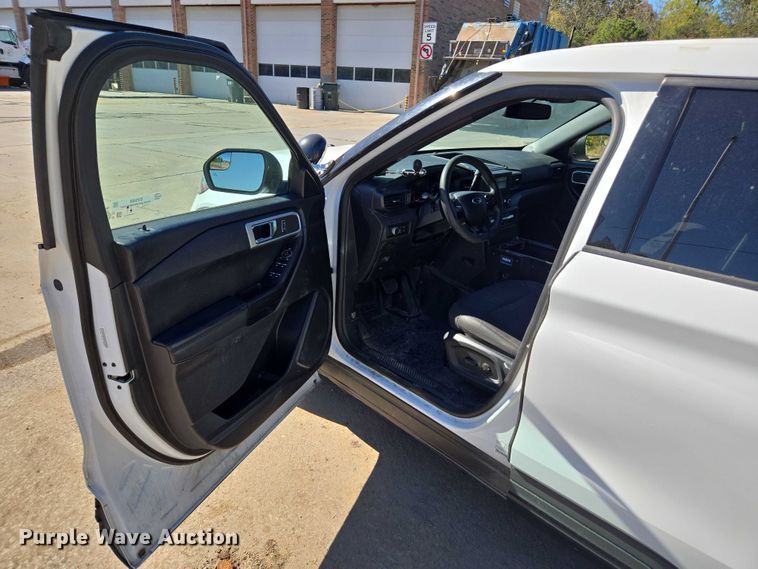 image for item EV5409 2020 Ford Explorer Police Interceptor SUV