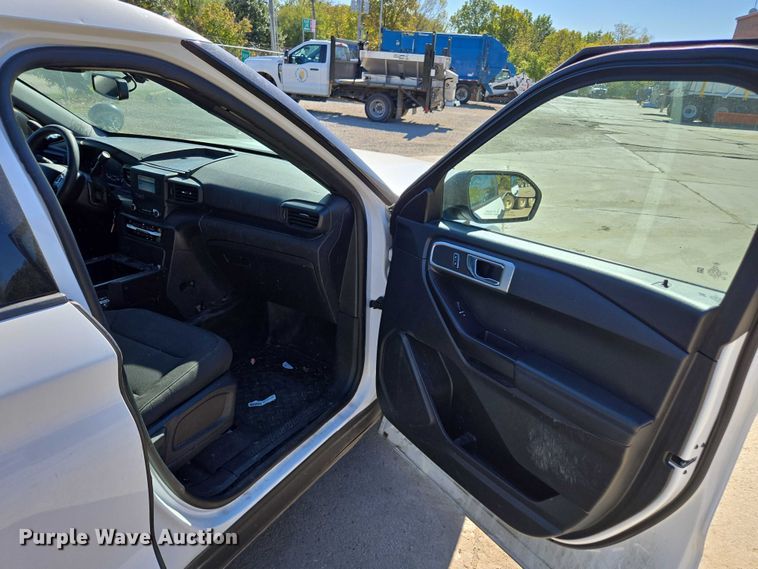 image for item EV5409 2020 Ford Explorer Police Interceptor SUV