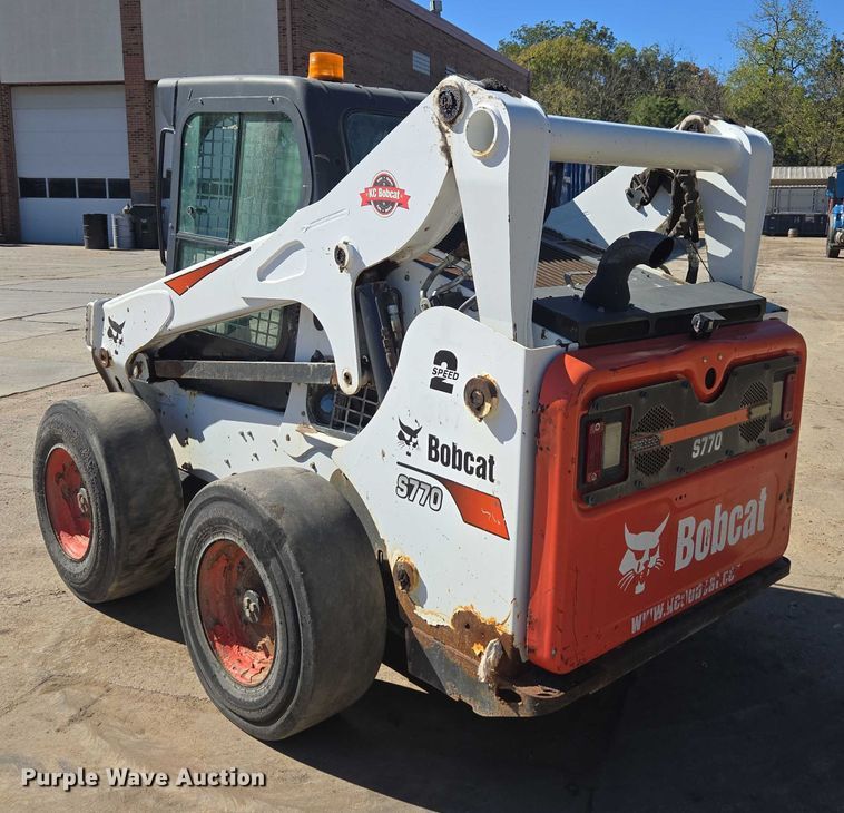 image for item EV5410 2017 Bobcat S770 skid steer loader