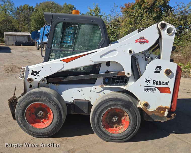 image for item EV5410 2017 Bobcat S770 skid steer loader