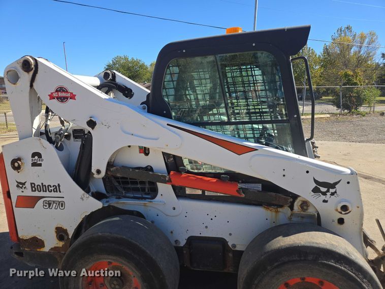 image for item EV5410 2017 Bobcat S770 skid steer loader