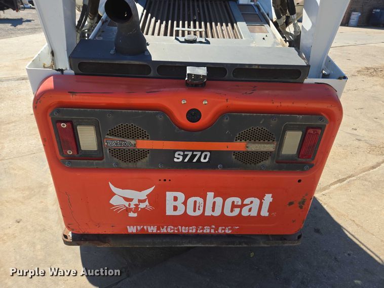 image for item EV5410 2017 Bobcat S770 skid steer loader