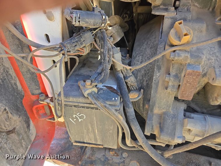 image for item EV5410 2017 Bobcat S770 skid steer loader