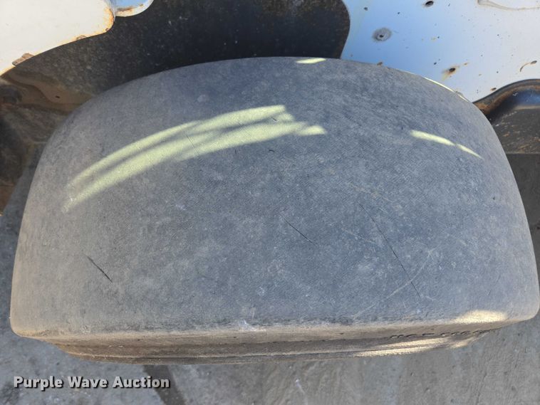 image for item EV5410 2017 Bobcat S770 skid steer loader