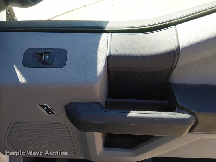 image for item EV5411 2016 Ford F150 pickup truck