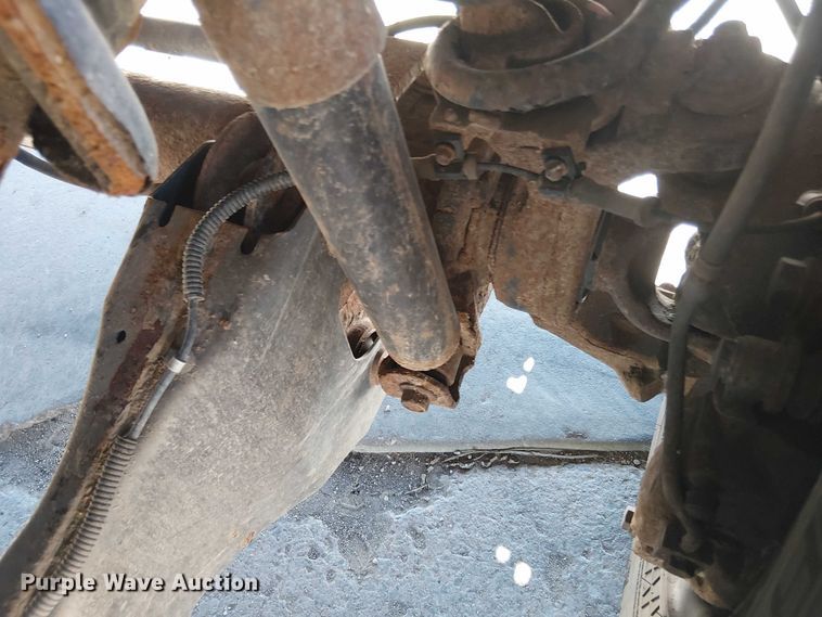 image for item EV5413 2015 Ford F350 pickup truck