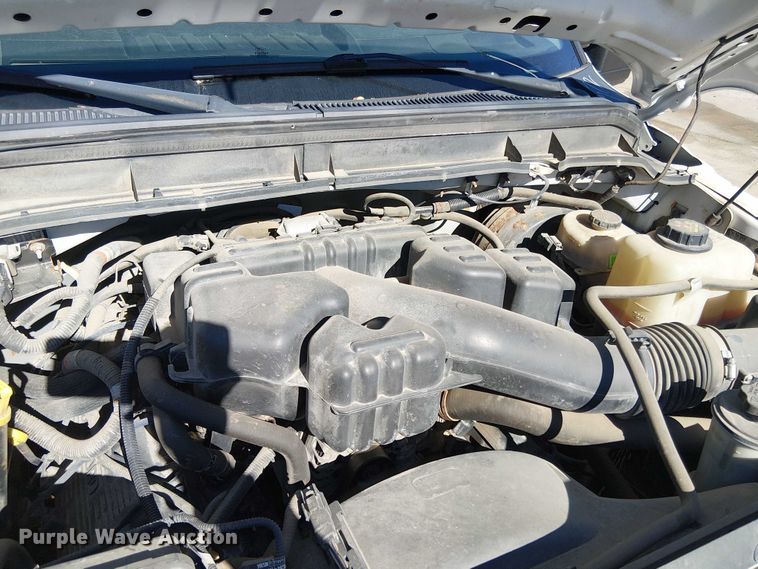 image for item EV5413 2015 Ford F350 pickup truck