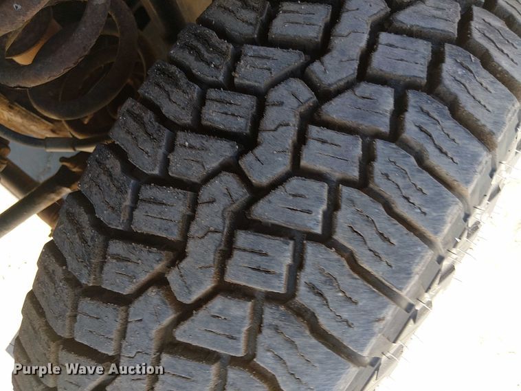 image for item EV5413 2015 Ford F350 pickup truck