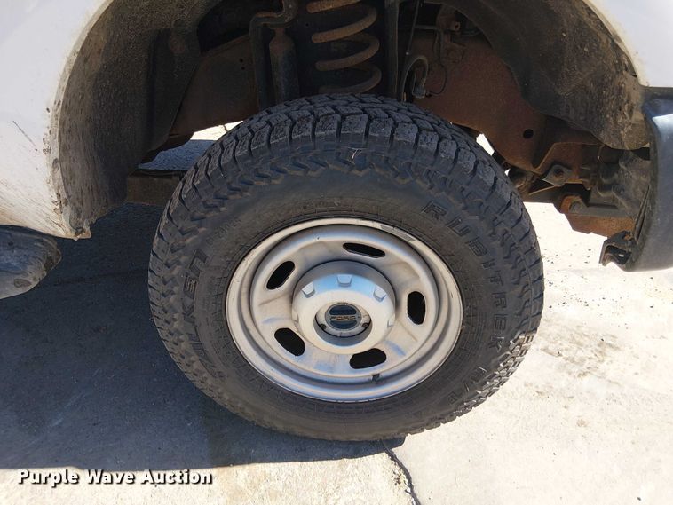 image for item EV5413 2015 Ford F350 pickup truck