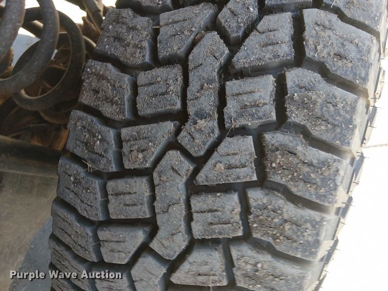 image for item EV5413 2015 Ford F350 pickup truck