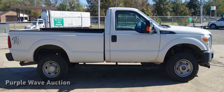 image for item EV5416 2015 Ford F350 pickup truck