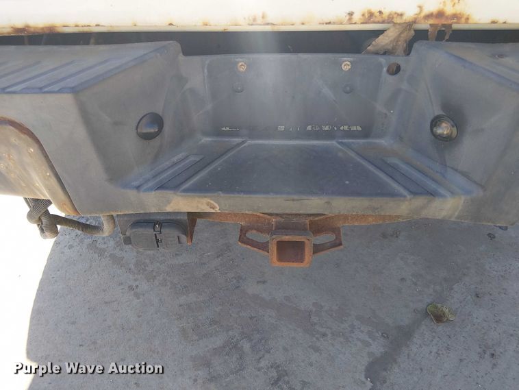 image for item EV5416 2015 Ford F350 pickup truck