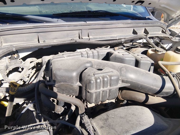 image for item EV5416 2015 Ford F350 pickup truck