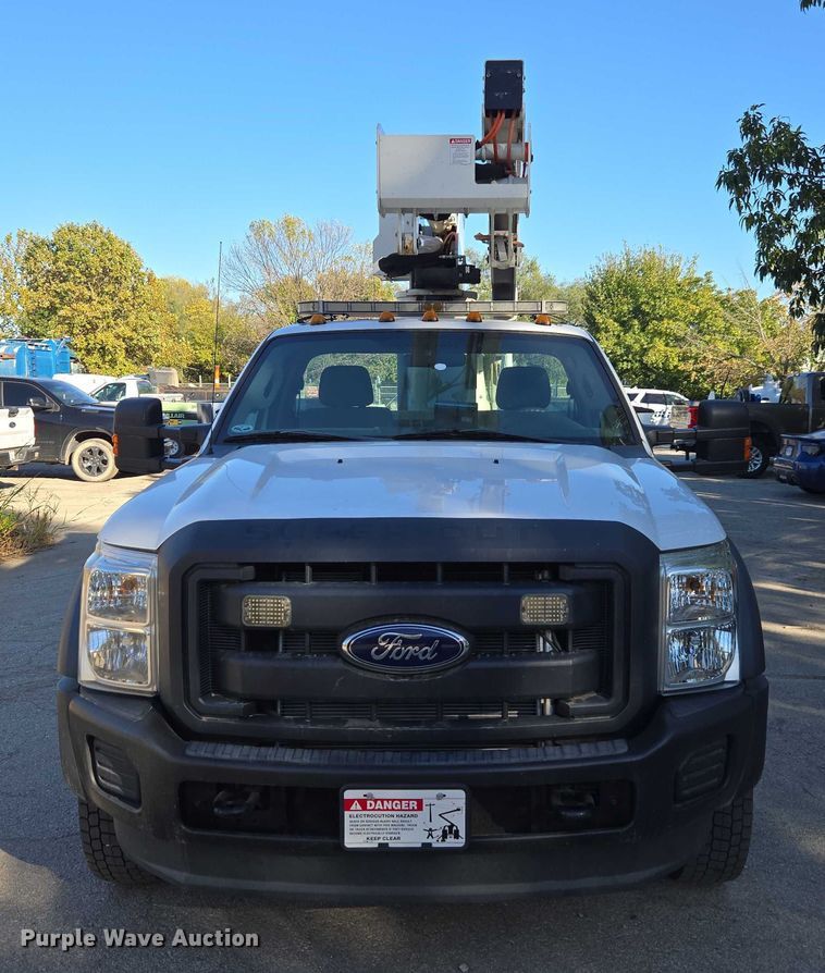 image for item EV5419 2012 Ford F550 bucket truck