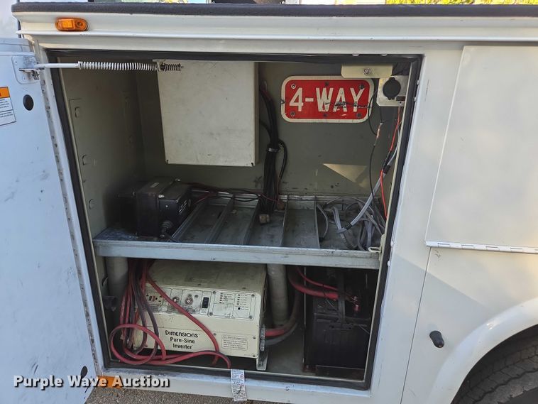 image for item EV5419 2012 Ford F550 bucket truck