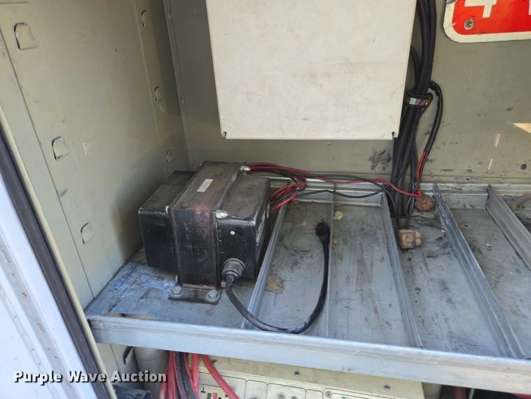 image for item EV5419 2012 Ford F550 bucket truck