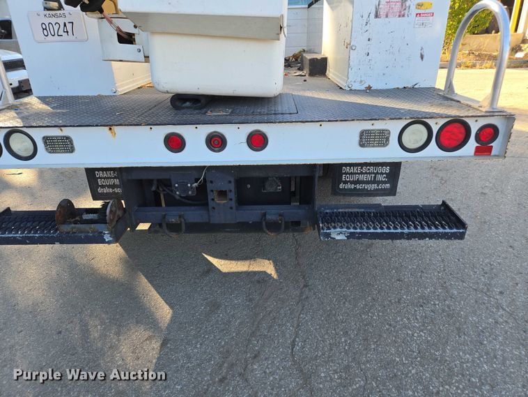 image for item EV5419 2012 Ford F550 bucket truck