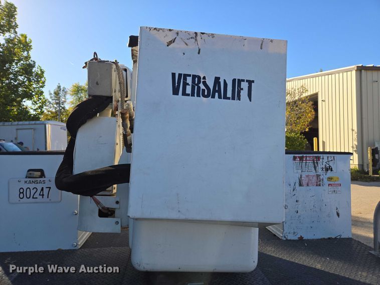 image for item EV5419 2012 Ford F550 bucket truck