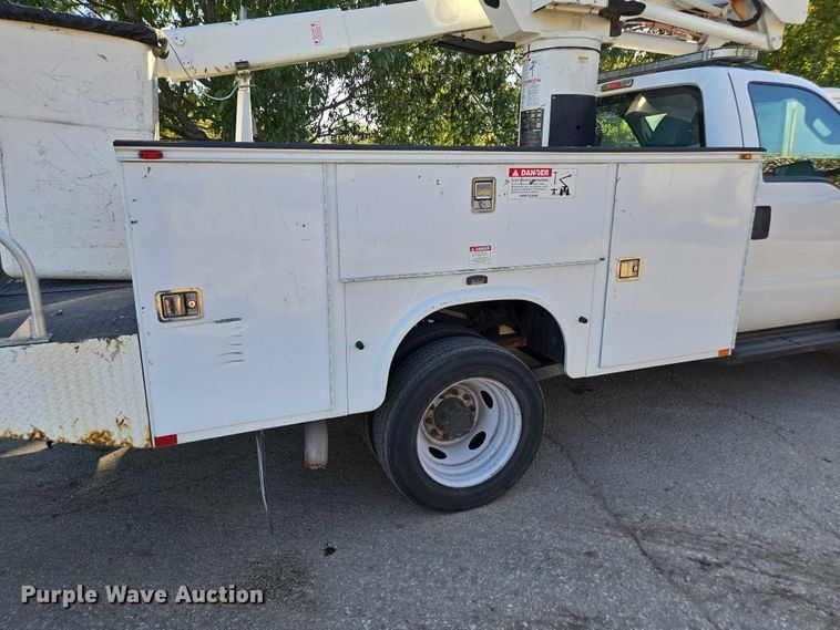 image for item EV5419 2012 Ford F550 bucket truck
