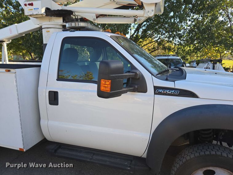 image for item EV5419 2012 Ford F550 bucket truck