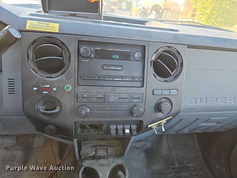 image for item EV5419 2012 Ford F550 bucket truck