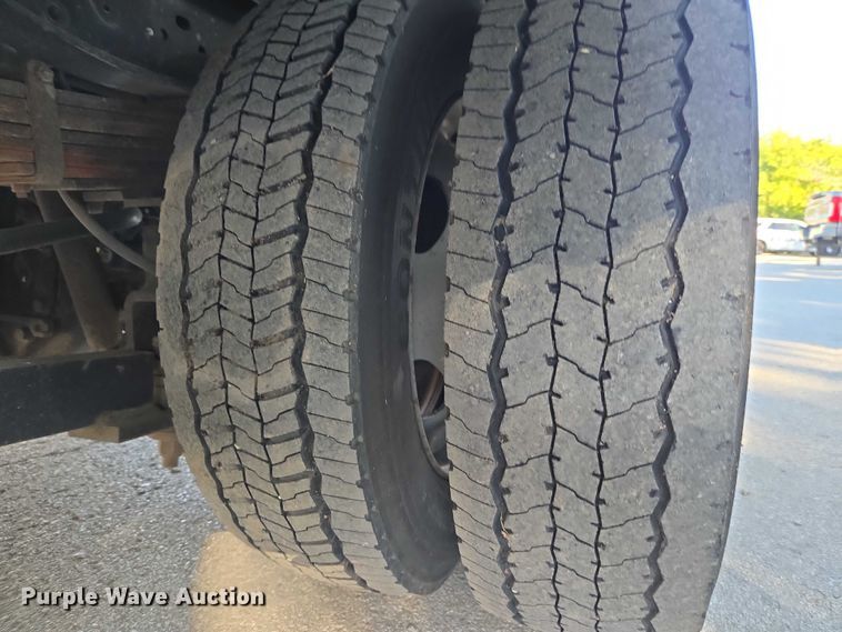 image for item EV5419 2012 Ford F550 bucket truck