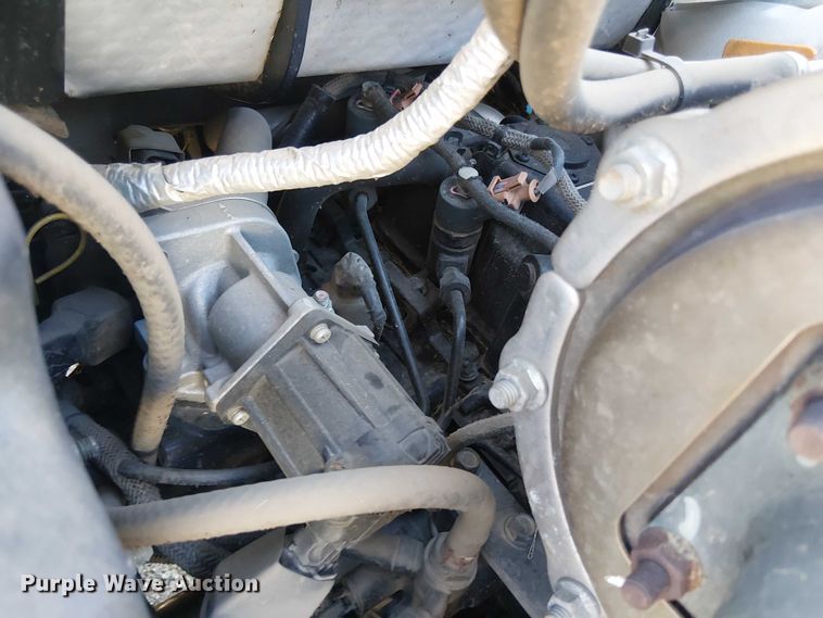 image for item EV5421 John Deere 1570 lawn mower