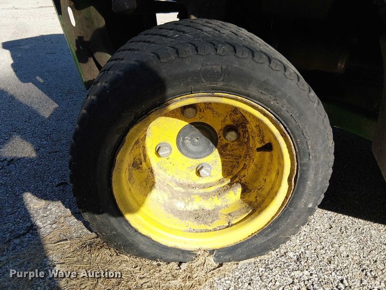 image for item EV5421 John Deere 1570 lawn mower