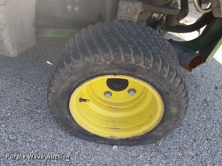 image for item EV5421 John Deere 1570 lawn mower