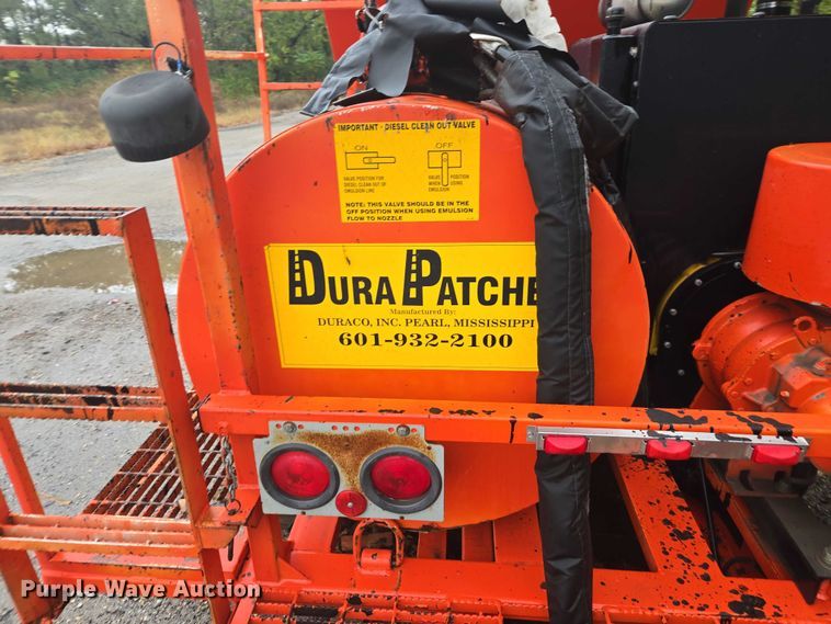 image for item EV5428 Duraco DuraPatcher 125DJTM pothole patcher bed