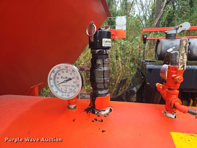 image for item EV5428 Duraco DuraPatcher 125DJTM pothole patcher bed