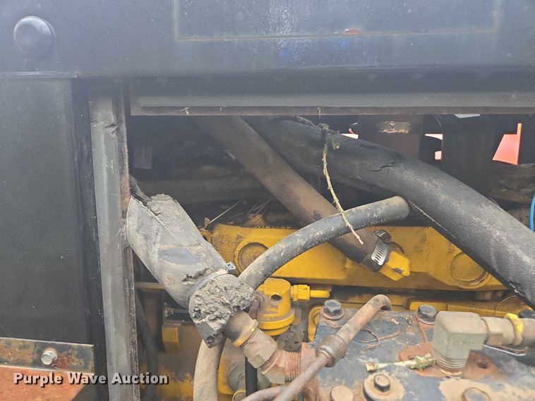 image for item EV5428 Duraco DuraPatcher 125DJTM pothole patcher bed