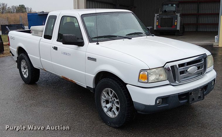 image for item FB4480 2007 Ford Ranger SuperCab pickup truck