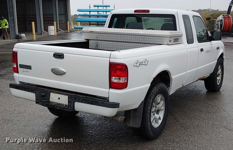 image for item FB4480 2007 Ford Ranger SuperCab pickup truck