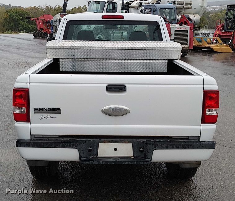 image for item FB4480 2007 Ford Ranger SuperCab pickup truck