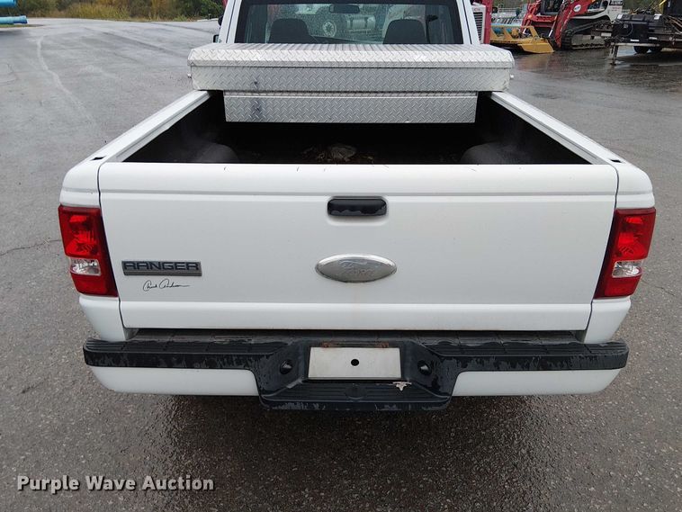 image for item FB4480 2007 Ford Ranger SuperCab pickup truck