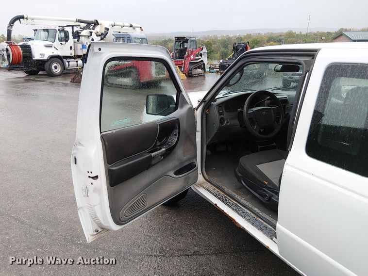 image for item FB4480 2007 Ford Ranger SuperCab pickup truck