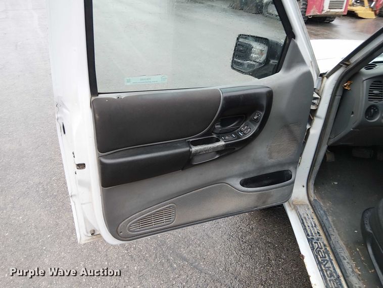 image for item FB4480 2007 Ford Ranger SuperCab pickup truck